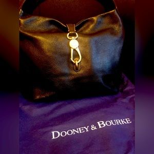 LIKE NEW Black LOGO lock DOONEY & BOURKE